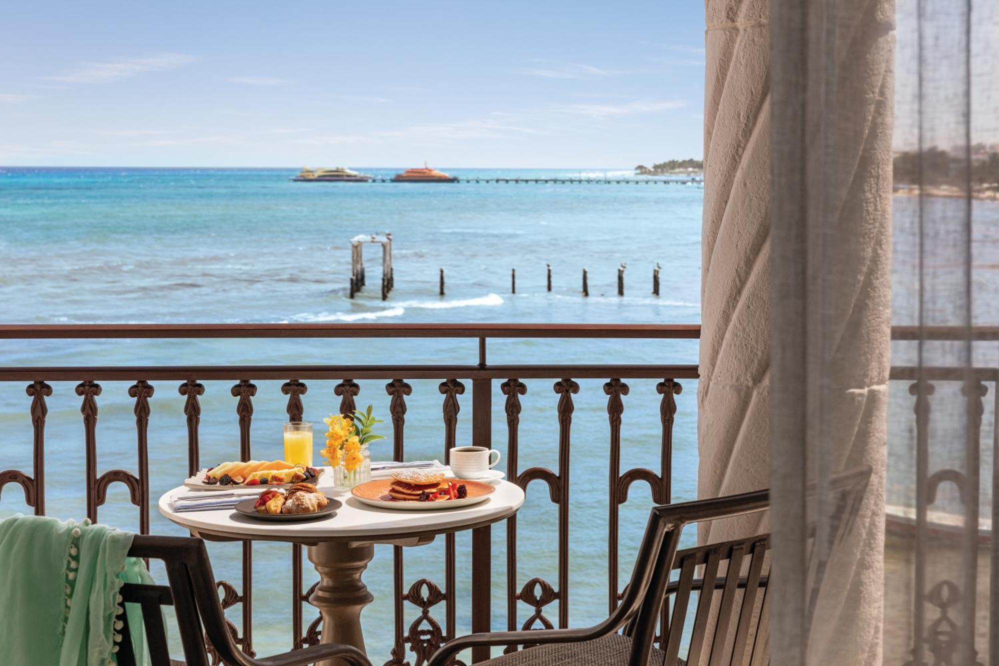Wyndham Alltra Playa Del Carmen Adults Only All Inclusive Eksteriør billede